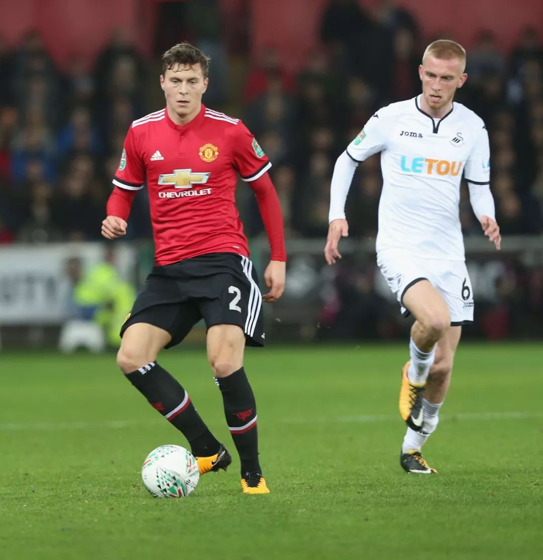 顽强防守让 顽强防守让